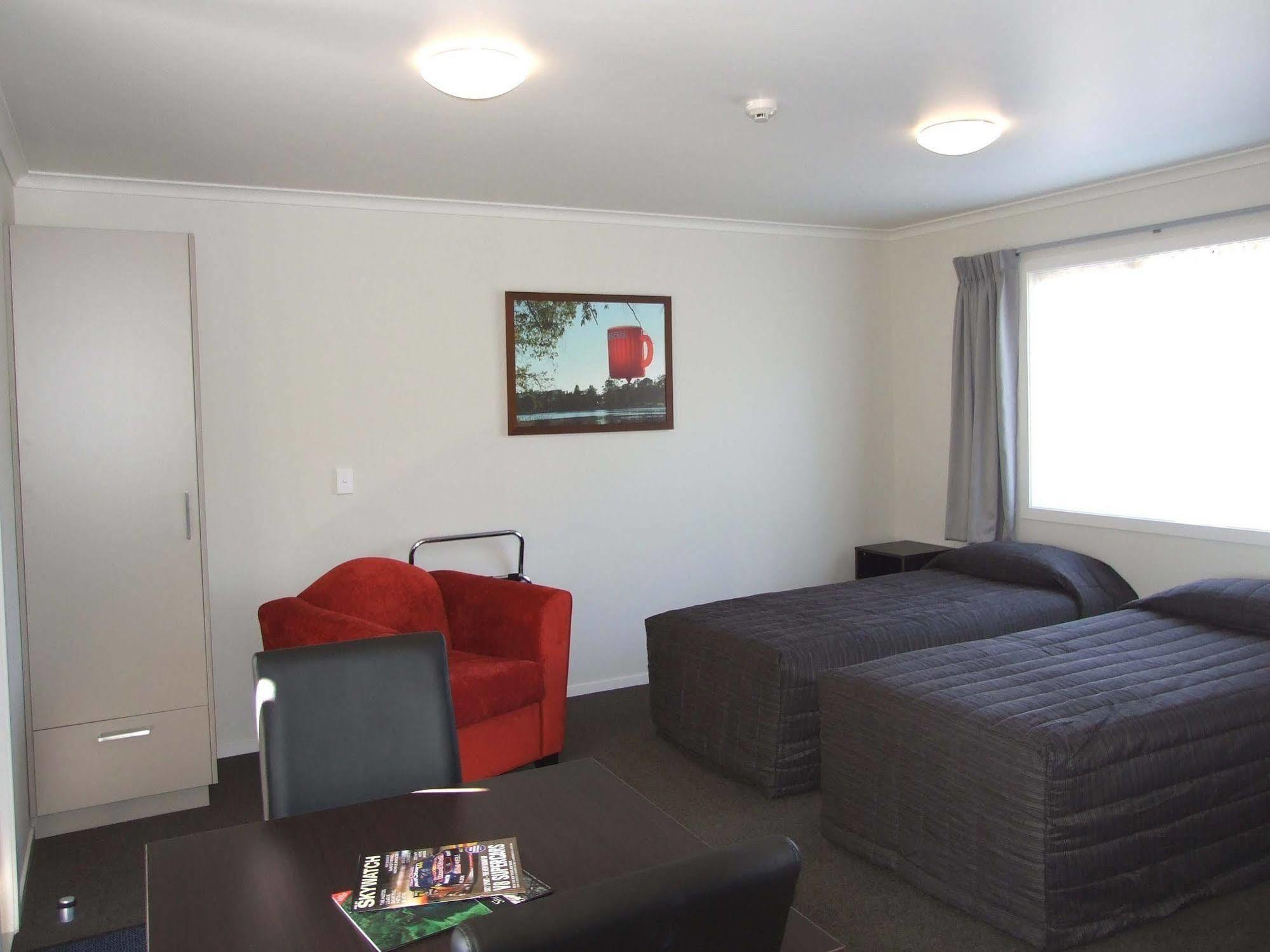 Brooklyn Motor Lodge Гамильтон Экстерьер фото